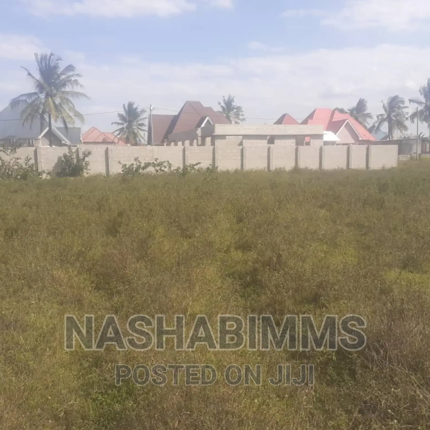 5 Acres Yard for Sale in DSM