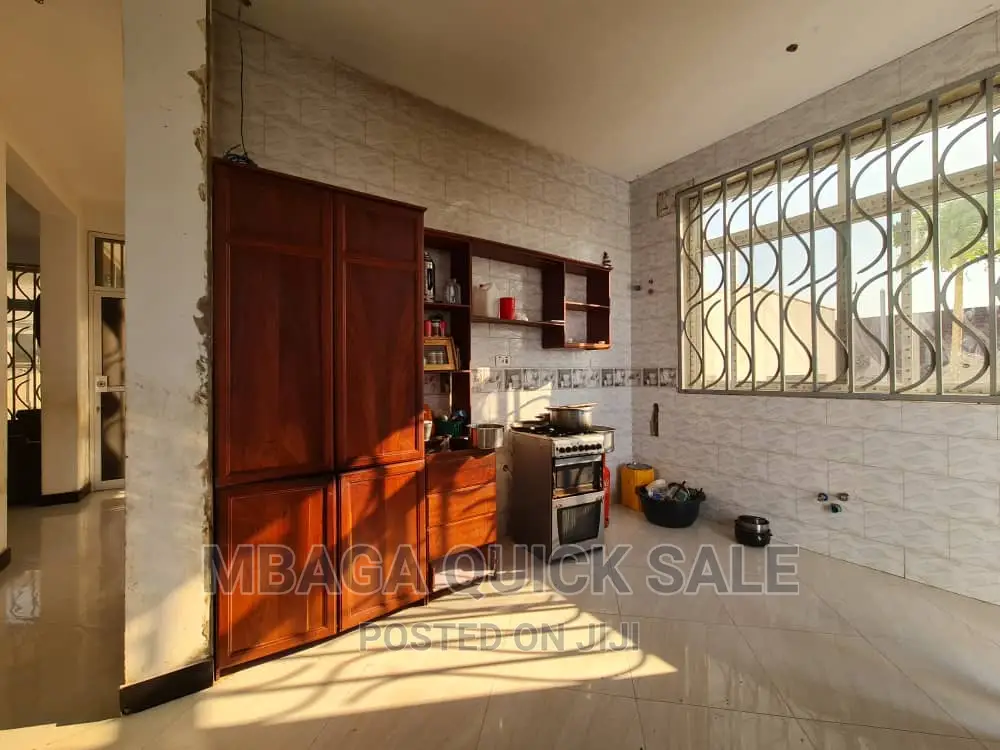 4bdrm House in Bunju Beach, Kinondoni for rent