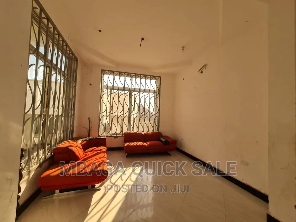 4bdrm House in Bunju Beach, Kinondoni for rent