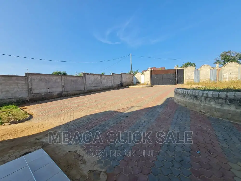 4bdrm House in Bunju Beach, Kinondoni for sale