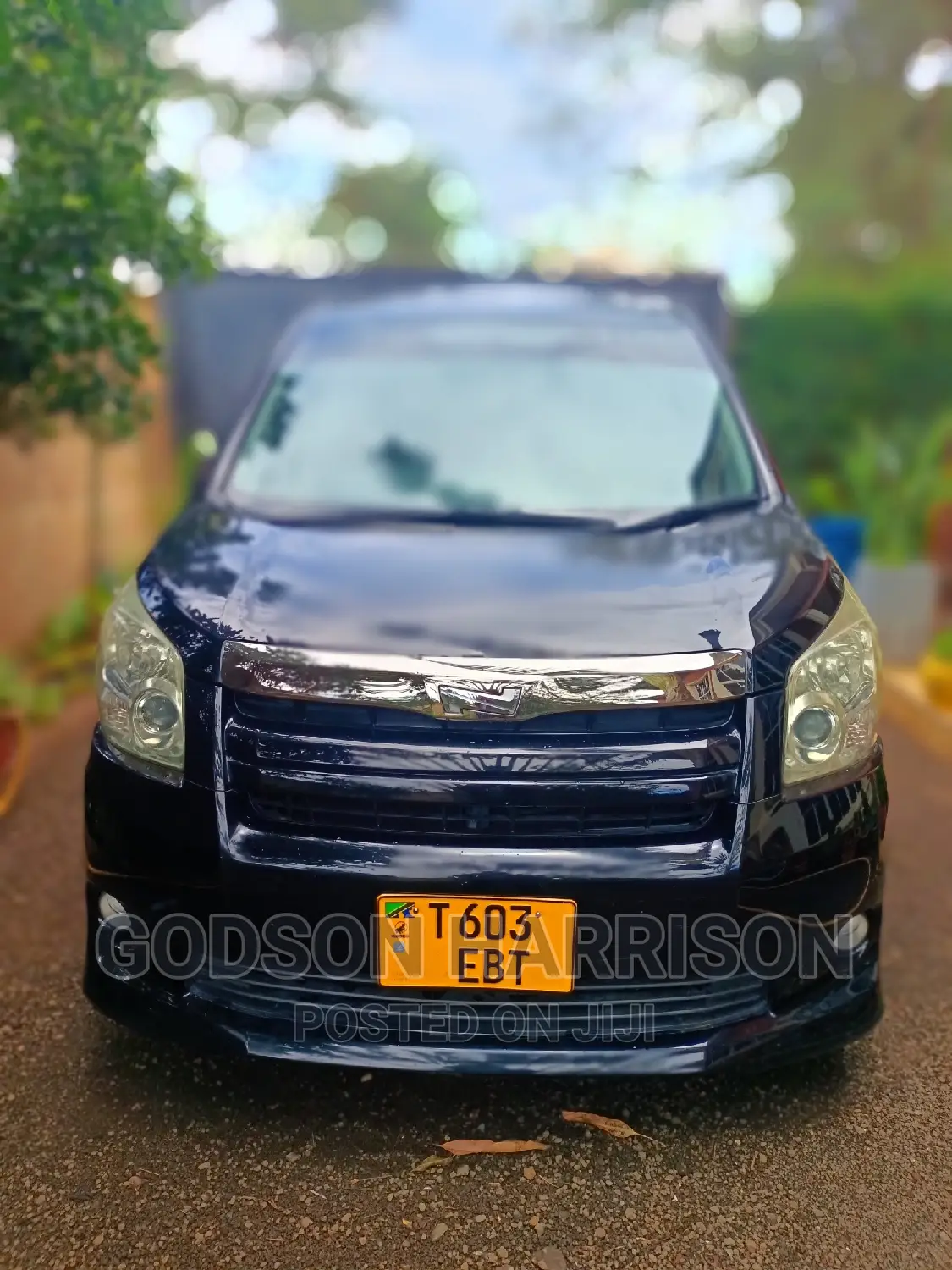 Gari Linakodishwa Kwa Safari Za Airport Kia/ Arusha Airport