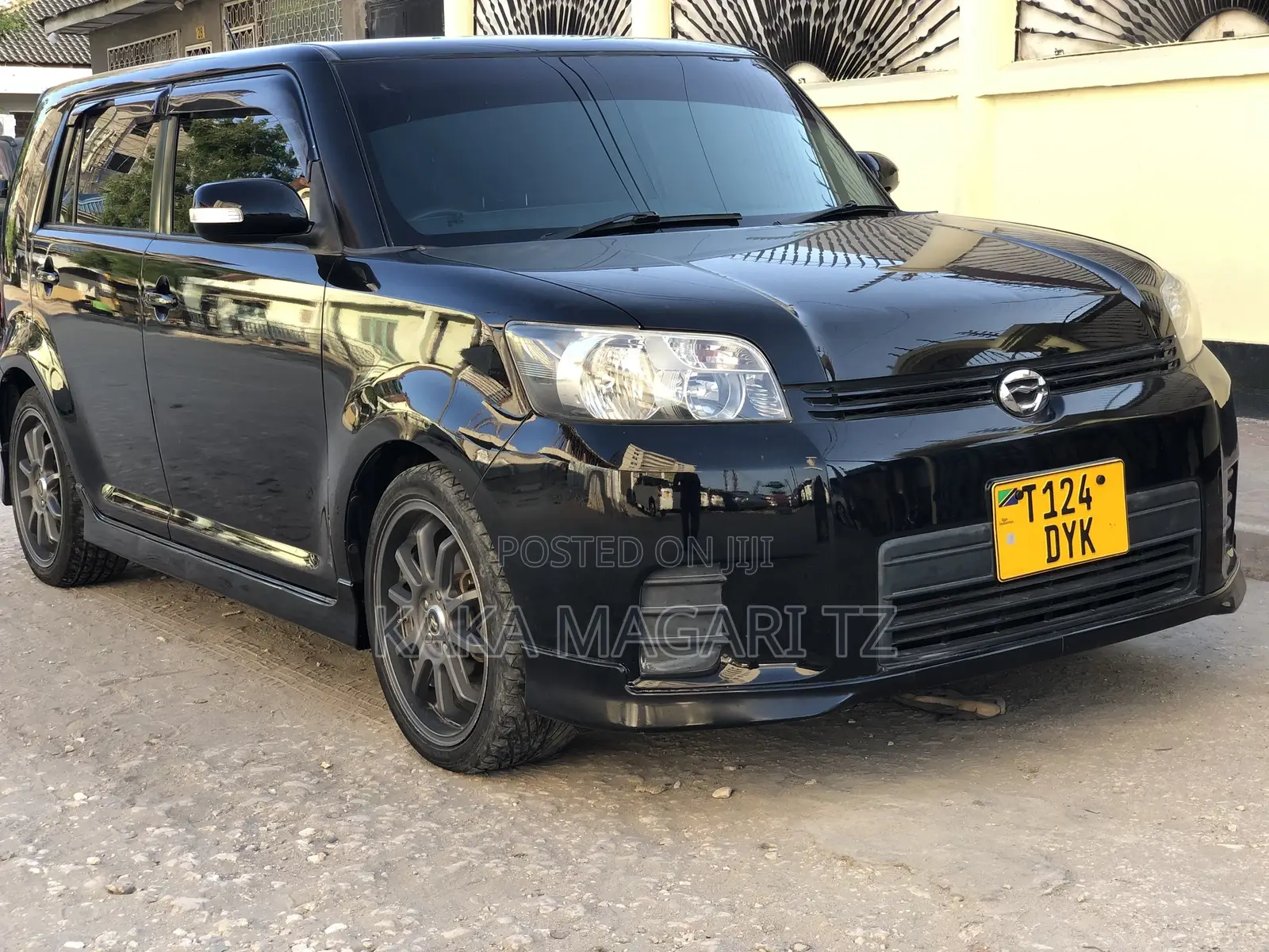 Toyota Corolla Rumion 2010 Black