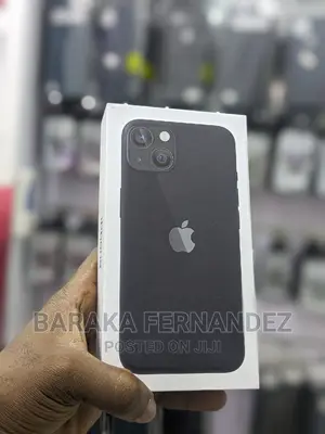 New Apple iPhone 13 128 GB Black