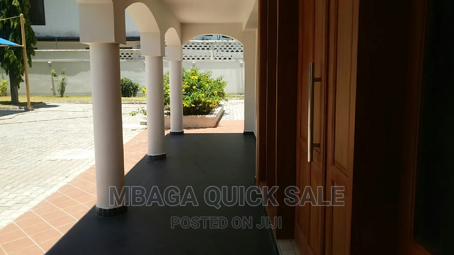 Furnished 4bdrm House in Slip Way Rd, Kinondoni for rent
