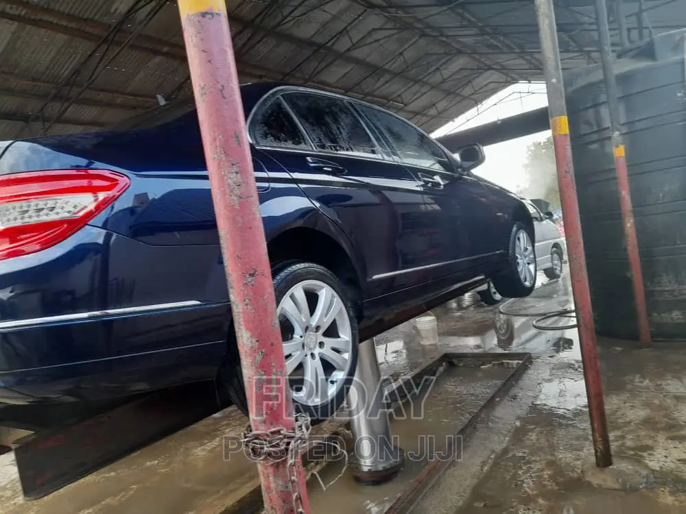 Mercedes-Benz C-Class 2008 Black