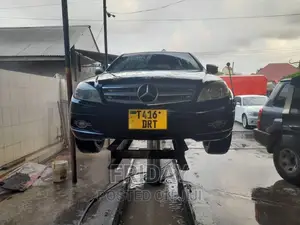Mercedes-Benz C-Class 2008 Black