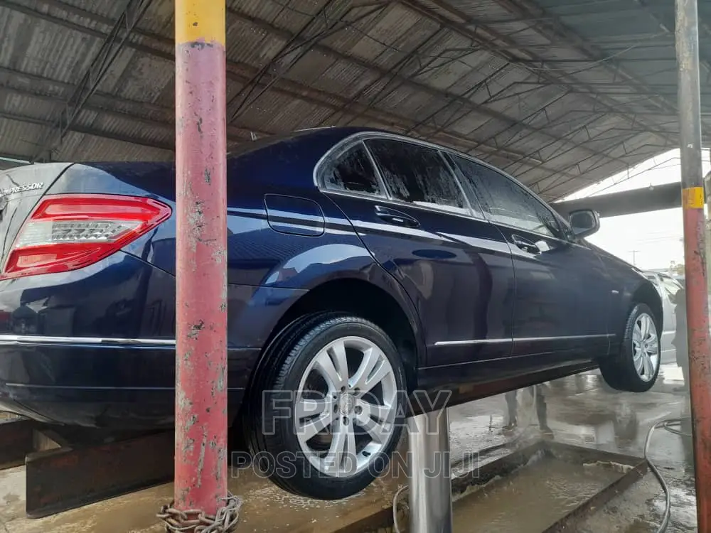 Mercedes-Benz C-Class 2008 Black