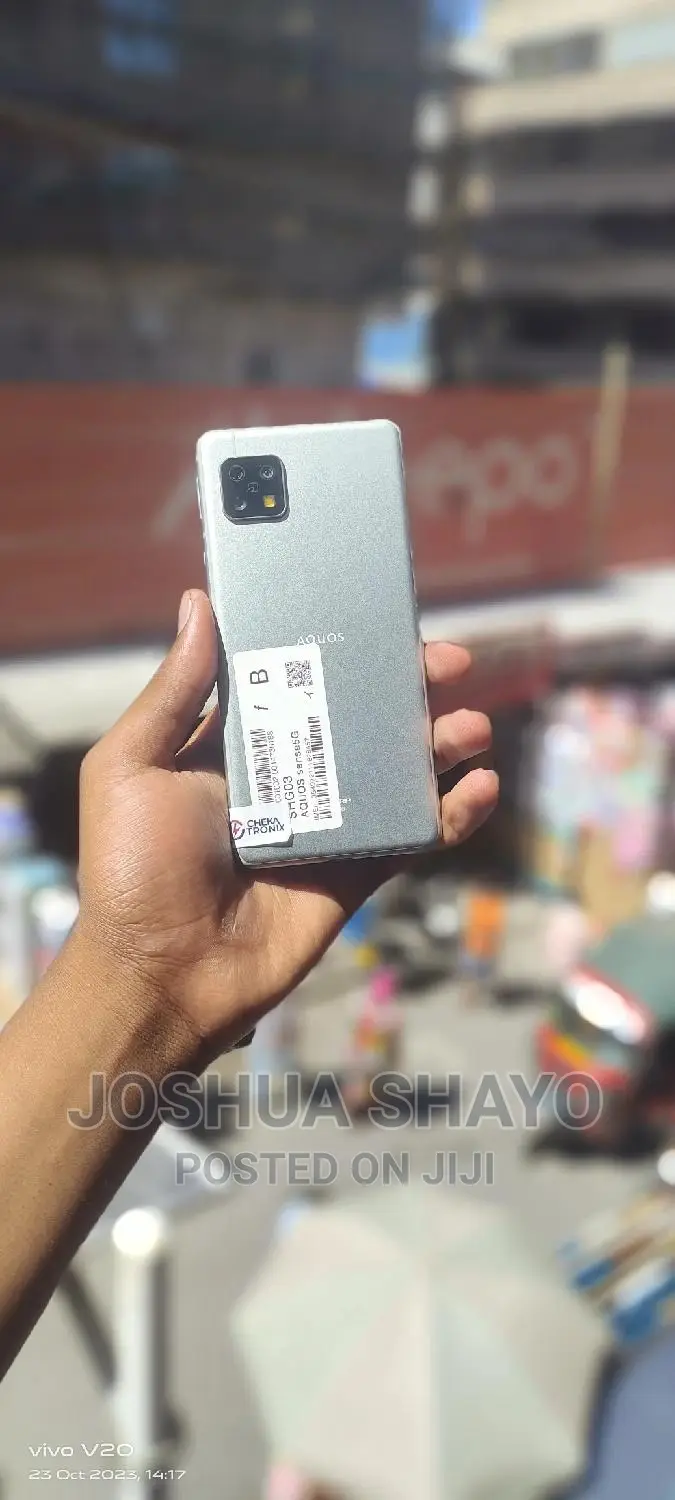 Sharp Aquos sense5G 64 GB Silver