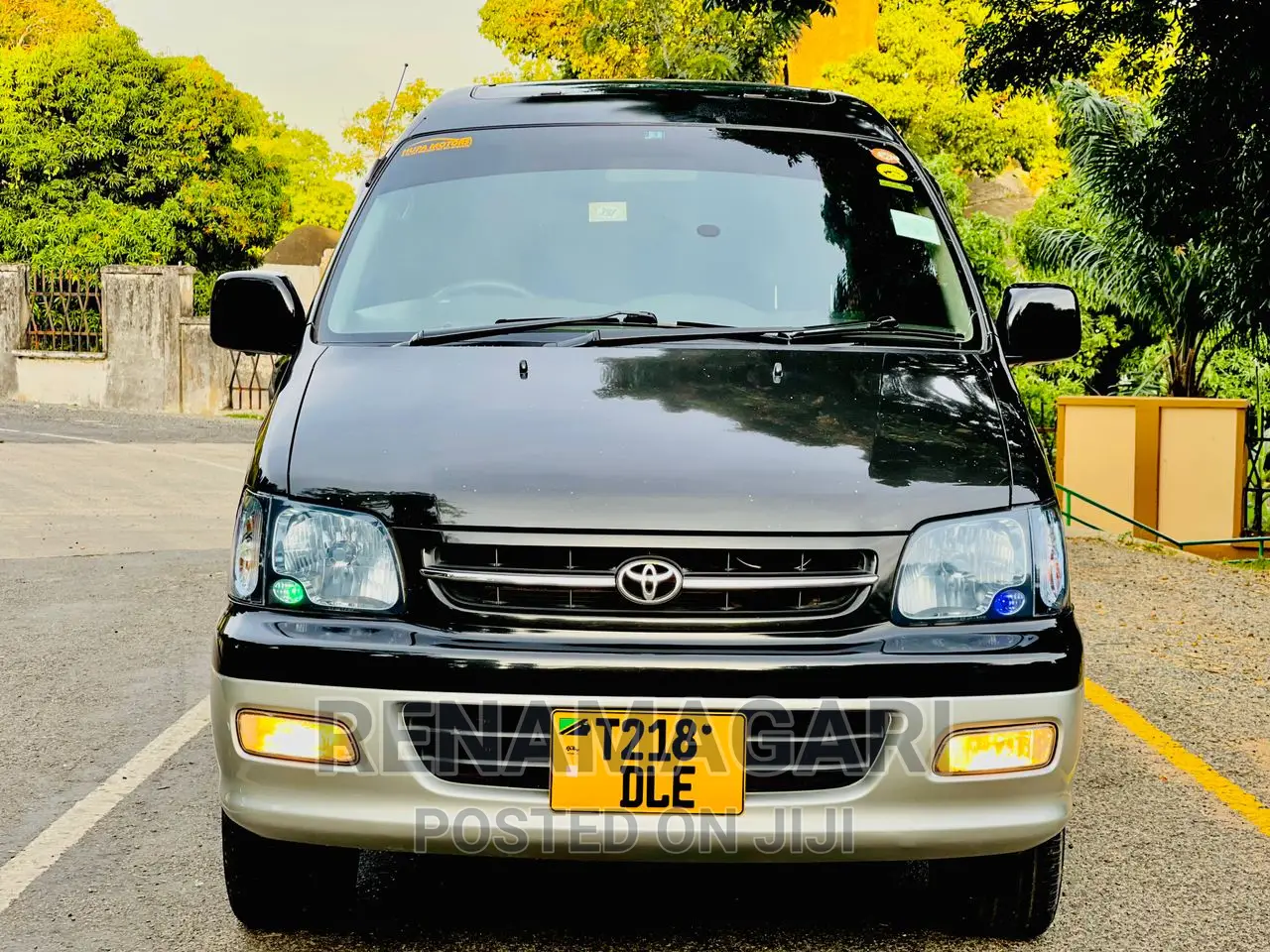 Toyota Noah 2005 Black