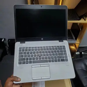 New Laptop HP EliteBook MT42 4GB AMD Ryzen 7 HDD+SSD 500GB