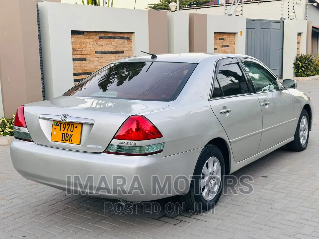 Toyota Mark II 2002 Silver