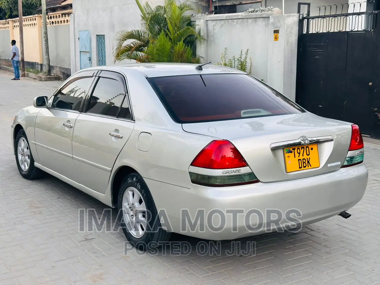 Toyota Mark II 2002 Silver