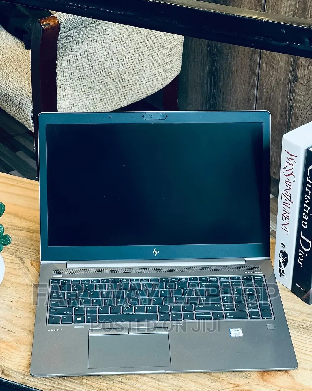 New Laptop HP ZBook 15u G5 16GB Intel Core I7 SSD 512GB