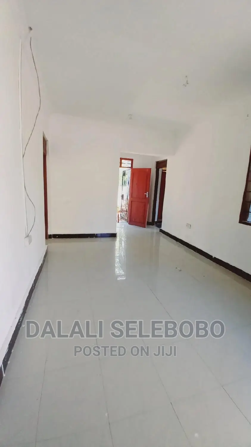 3bdrm Bungalow in Kimara Baruti for rent