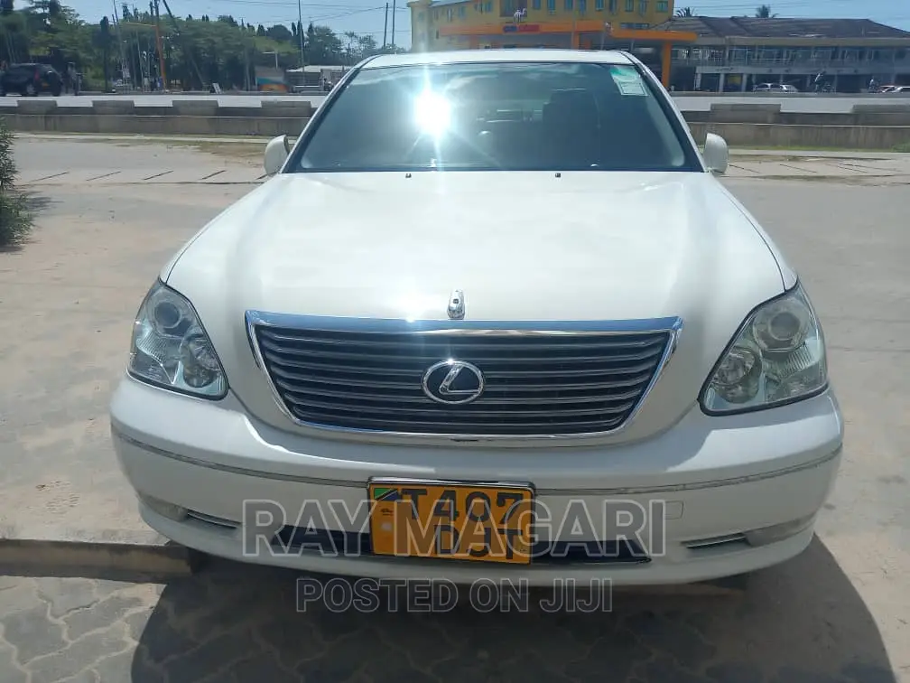 Toyota Celsior 2005 White