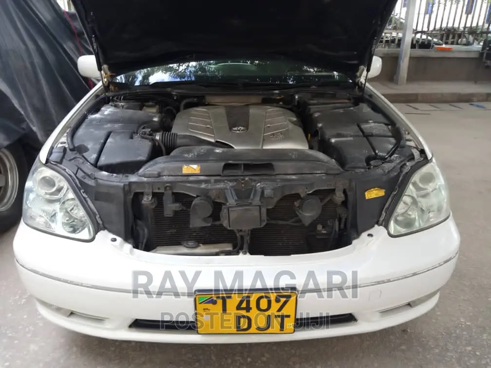 Toyota Celsior 2005 White