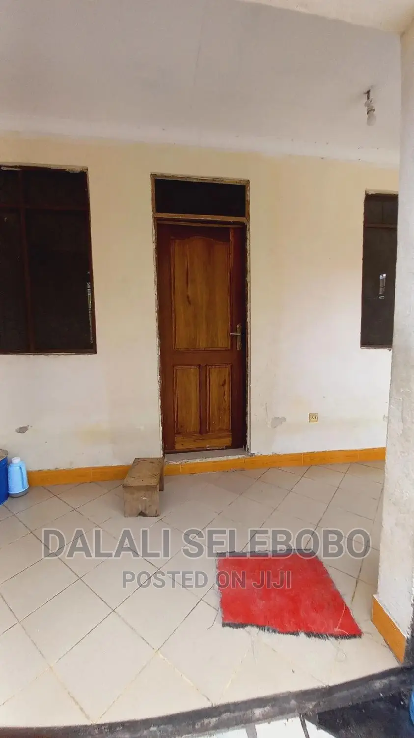 1bdrm Bungalow in Kijitonyama Salma for rent
