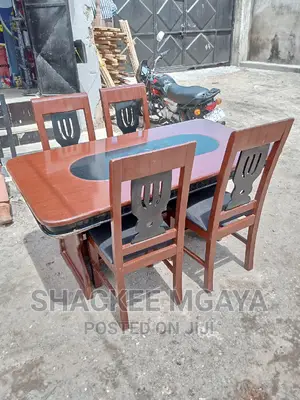 Photo - Meza Ya Chakula Viti 4