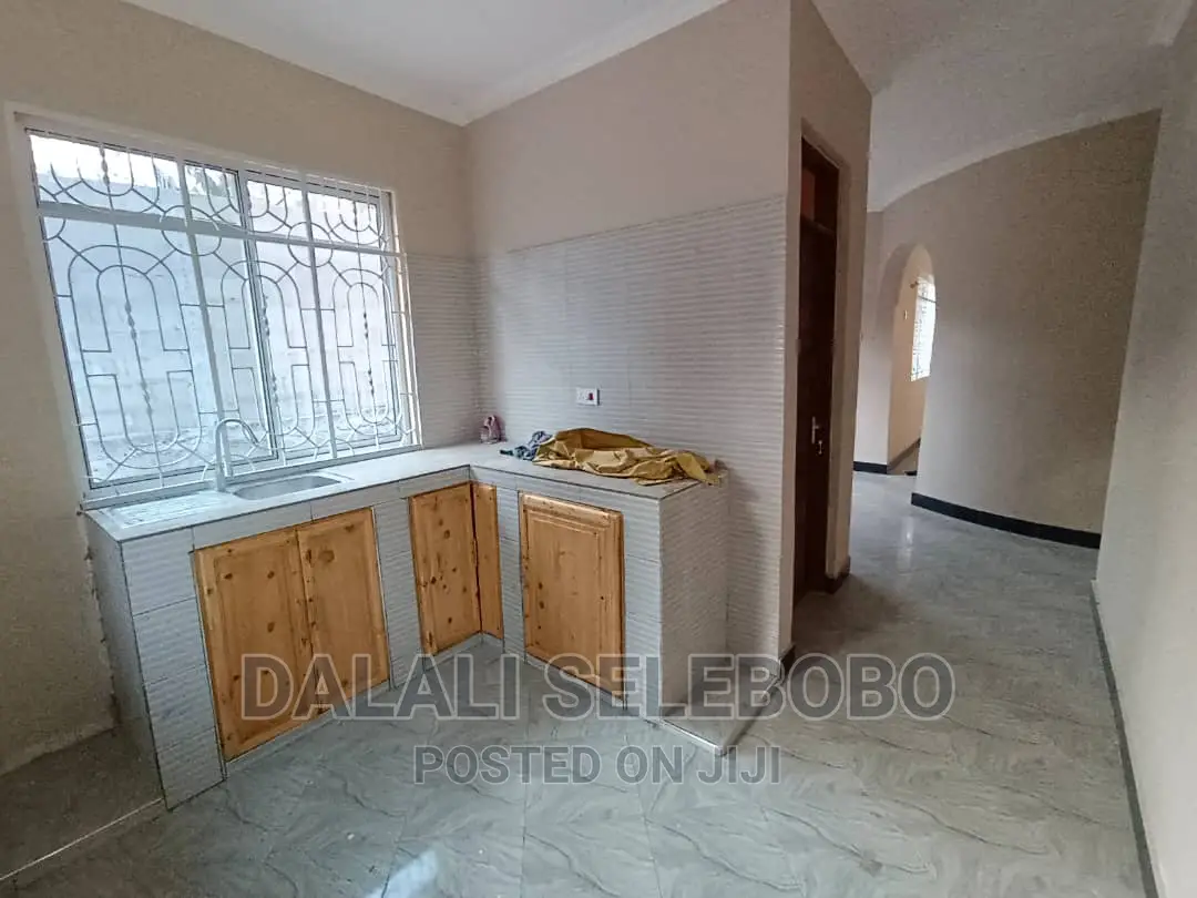 3bdrm Bungalow in Kimara Temboni for rent