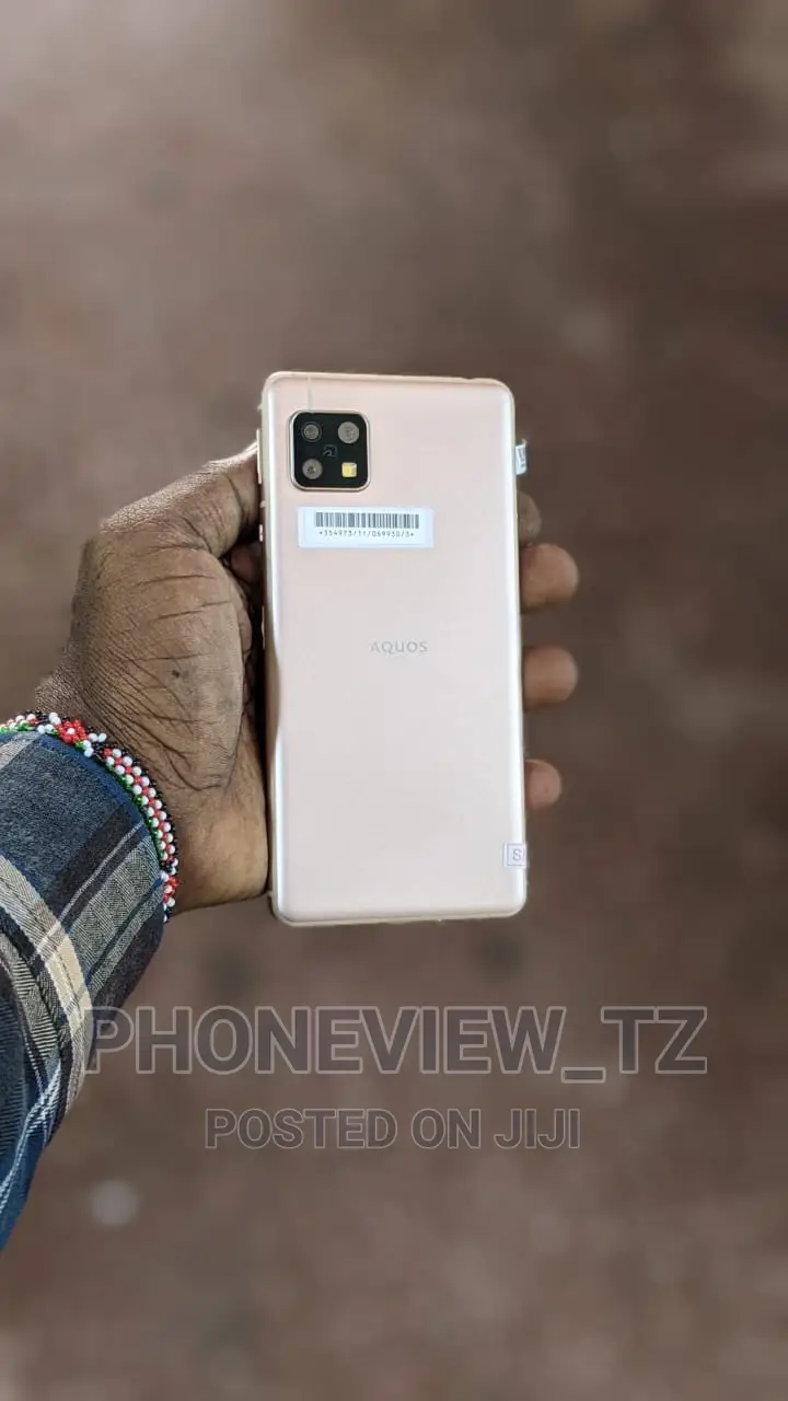 Sharp Aquos sense5G 64 GB Gold