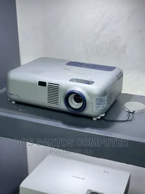 Nec Projector 100 HD Display
