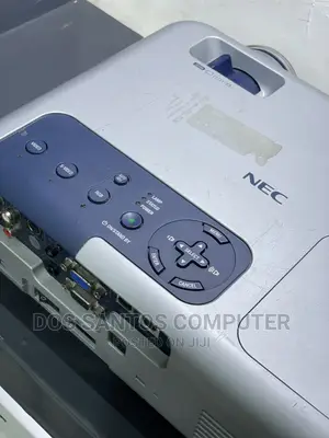 Nec Projector 100 HD Display