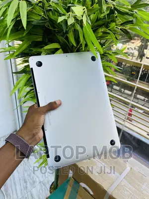 Laptop Apple MacBook Air 2014 4GB Intel Core I5 SSD 128GB