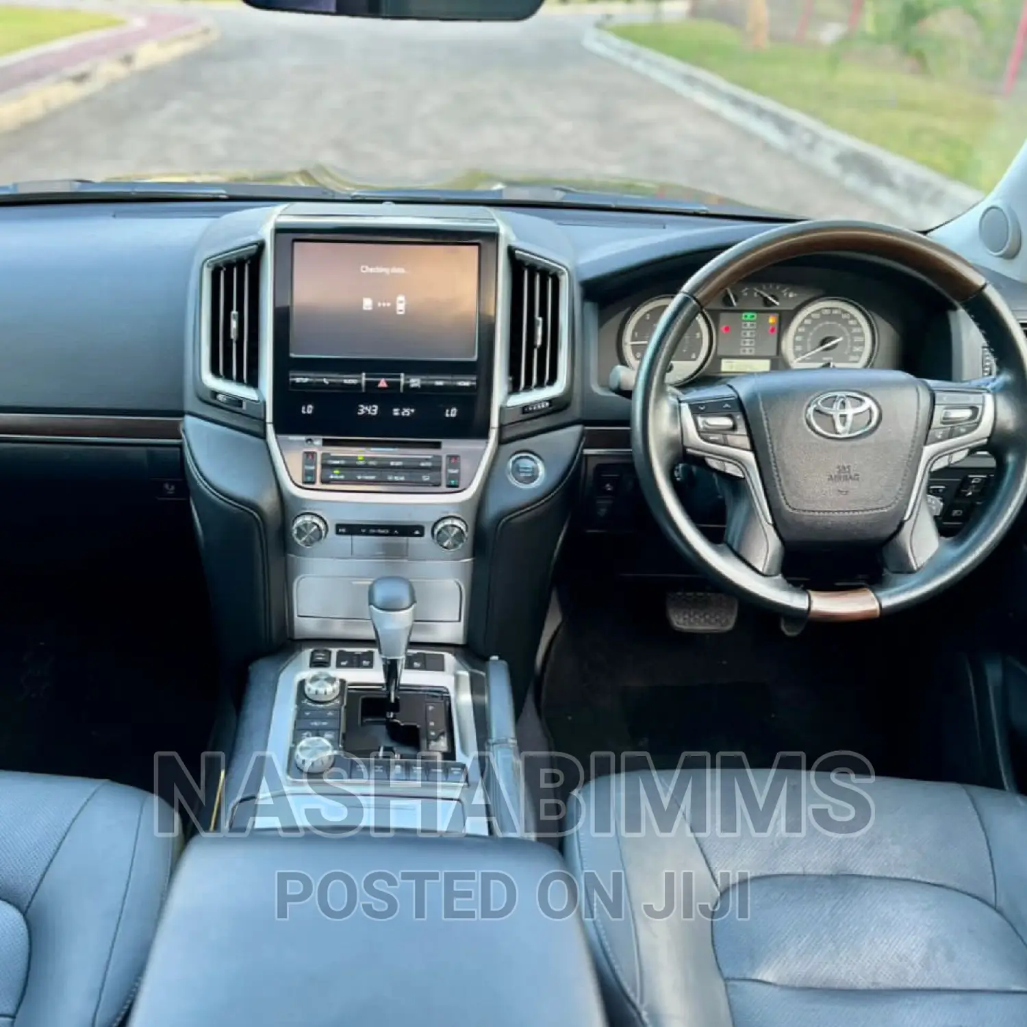Toyota Land Cruiser 2017 Black