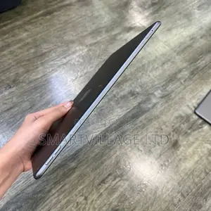 Apple iPad Air (2020) Wi-Fi 64 GB Black