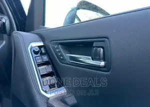 Toyota Land Cruiser 2023 Black