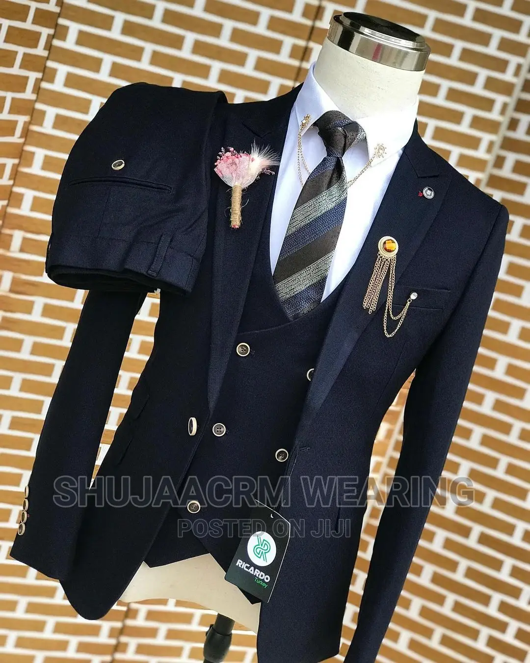 Men's Suit