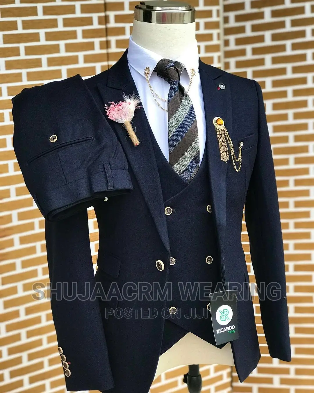 Men's Suit