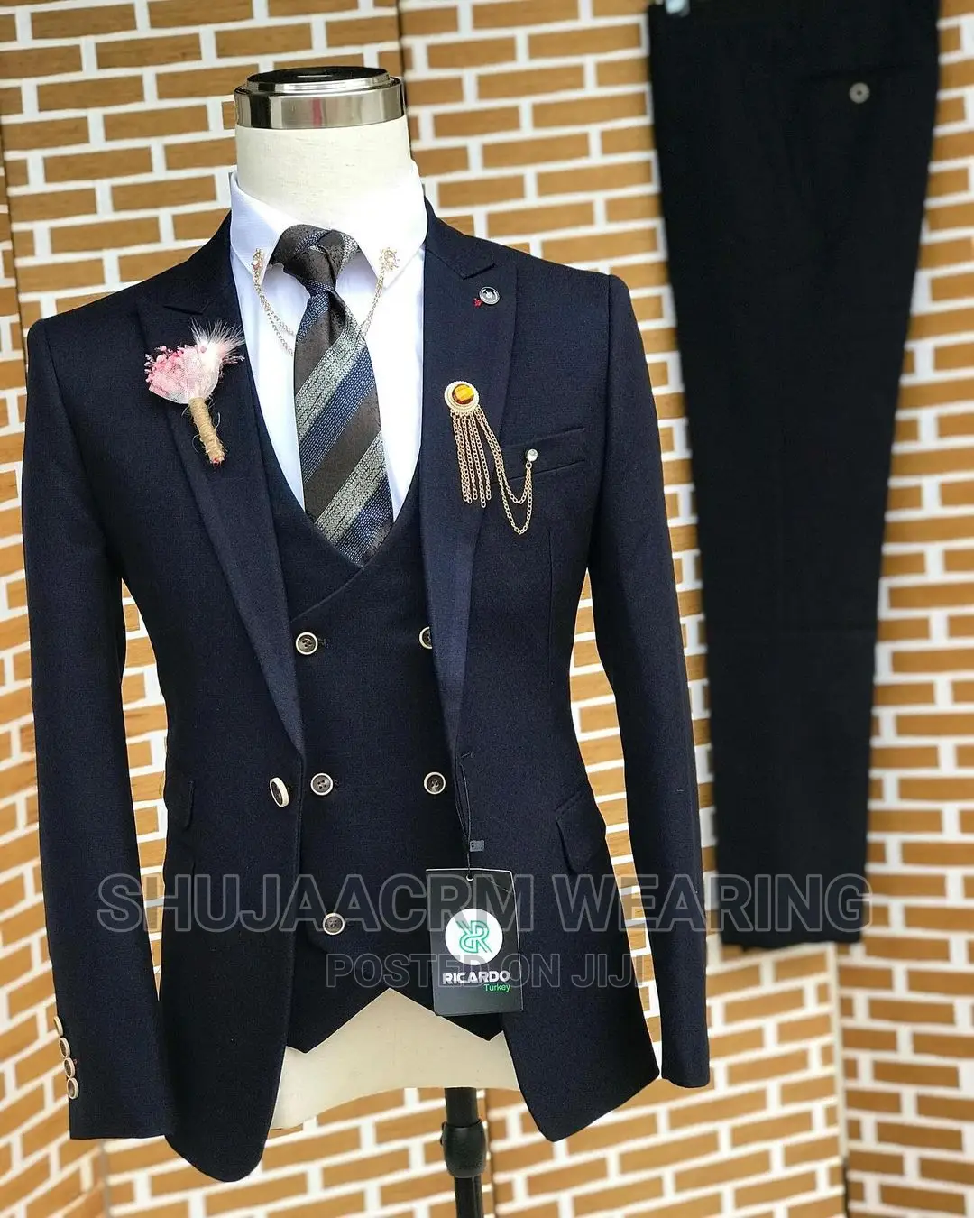 Men's Suit