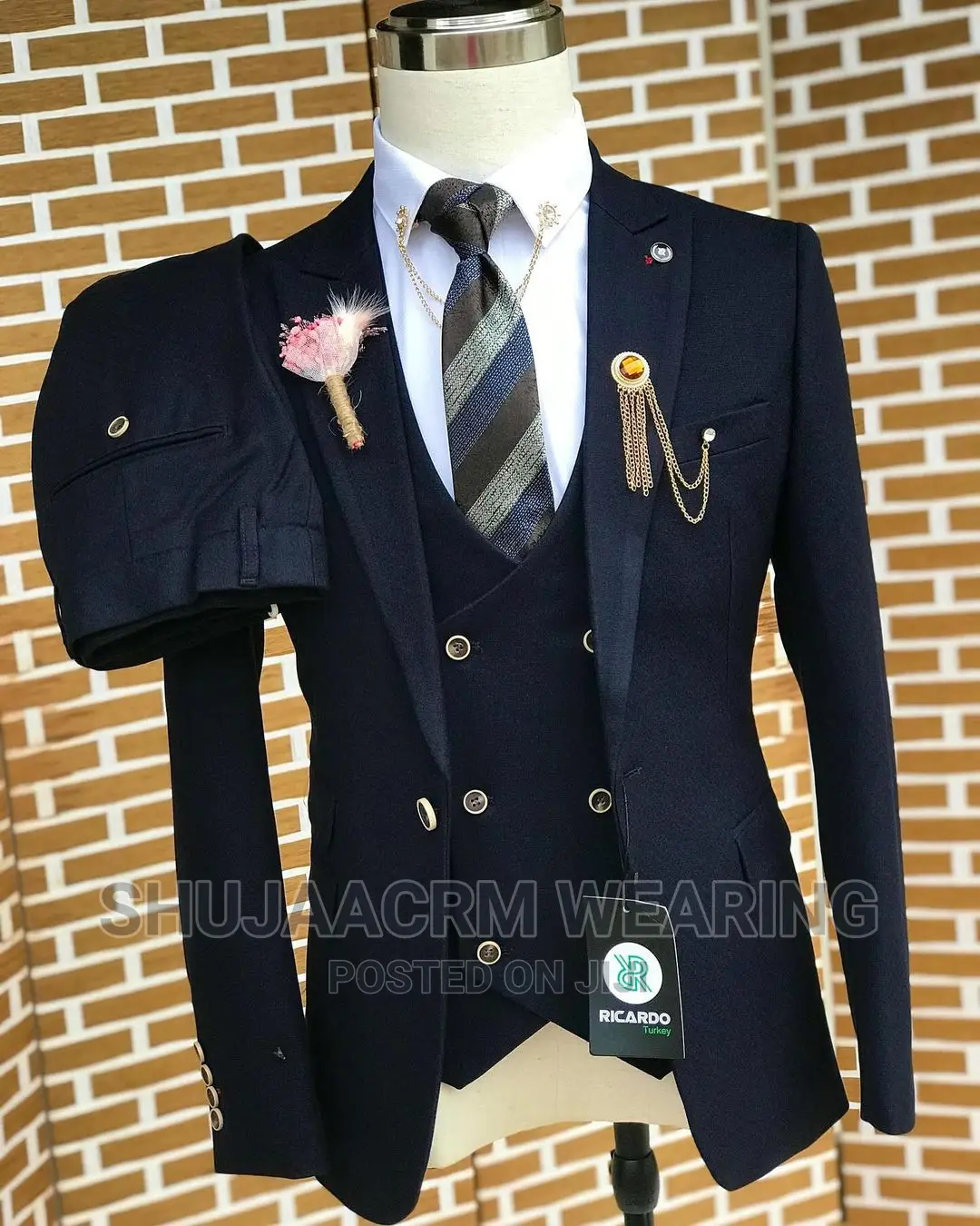 Men's Suit