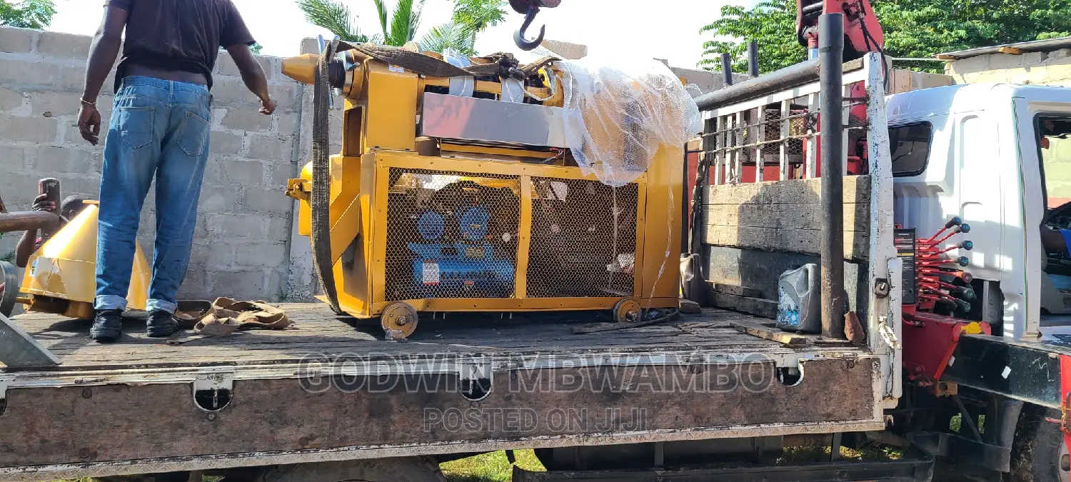 Tunauza Mashine Za Kukamulia Mafuta Ya Alizeti /Oil Press