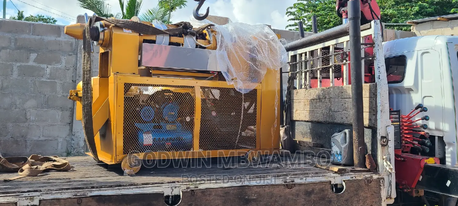 Tunauza Mashine Za Kukamulia Mafuta Ya Alizeti /Oil Press