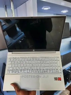 New Laptop HP Pavilion 15 16GB AMD Ryzen 5 SSD 512GB