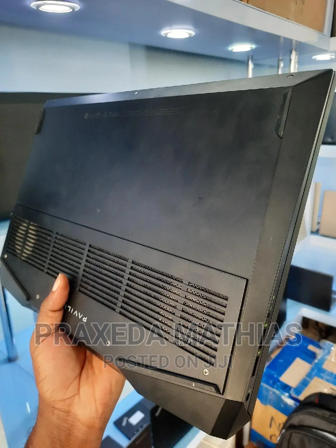 New Laptop HP Pavilion 15 8GB Intel Core I5 SSD 512GB