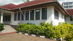 12bdrm House in Mbaga Estate, Oyster Bay for rent