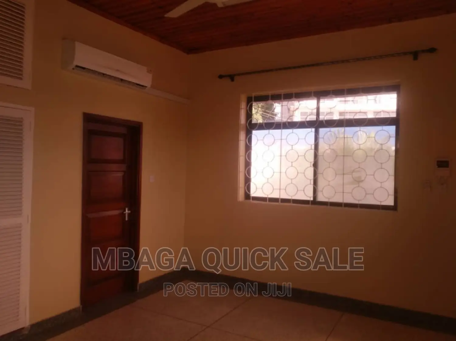 12bdrm House in Mbaga Estate, Oyster Bay for rent