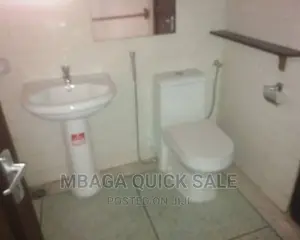 12bdrm House in Mbaga Estate, Oyster Bay for rent