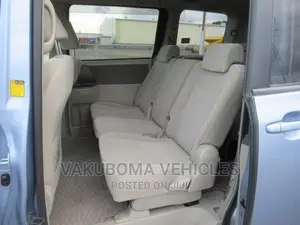 Toyota Noah 2007 Blue