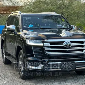 New Toyota Land Cruiser 2023 Black