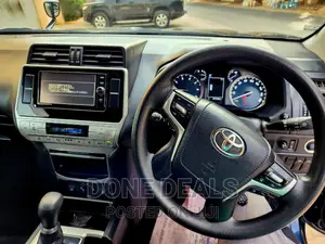 Toyota Land Cruiser Prado 2018 Black