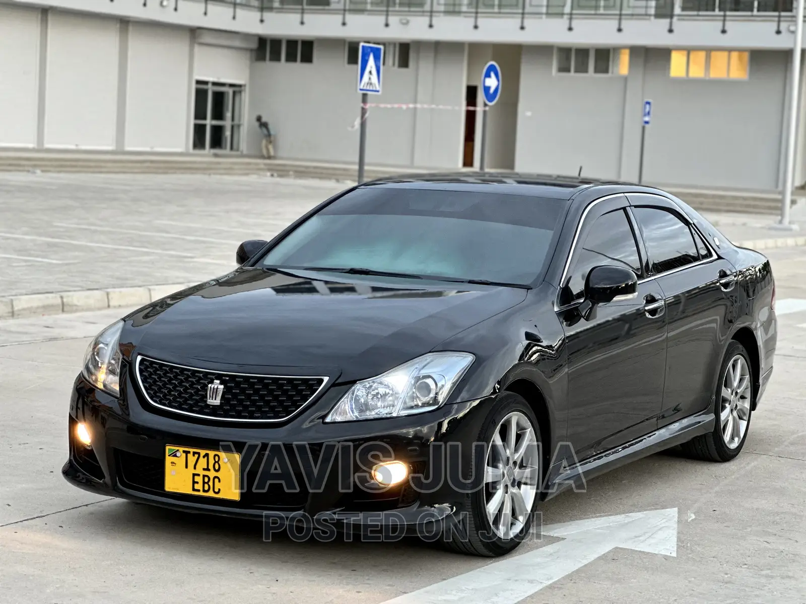 Toyota Crown 2008 Black