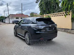 Toyota Harrier 2.5 Hybrid 4WD 2016 Black