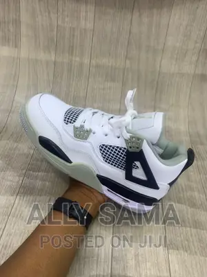 Jordan4 Sneakers Multcolor