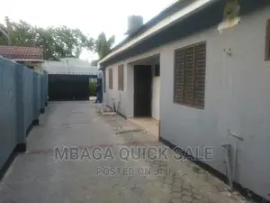 4bdrm House in Mikocheni for rent