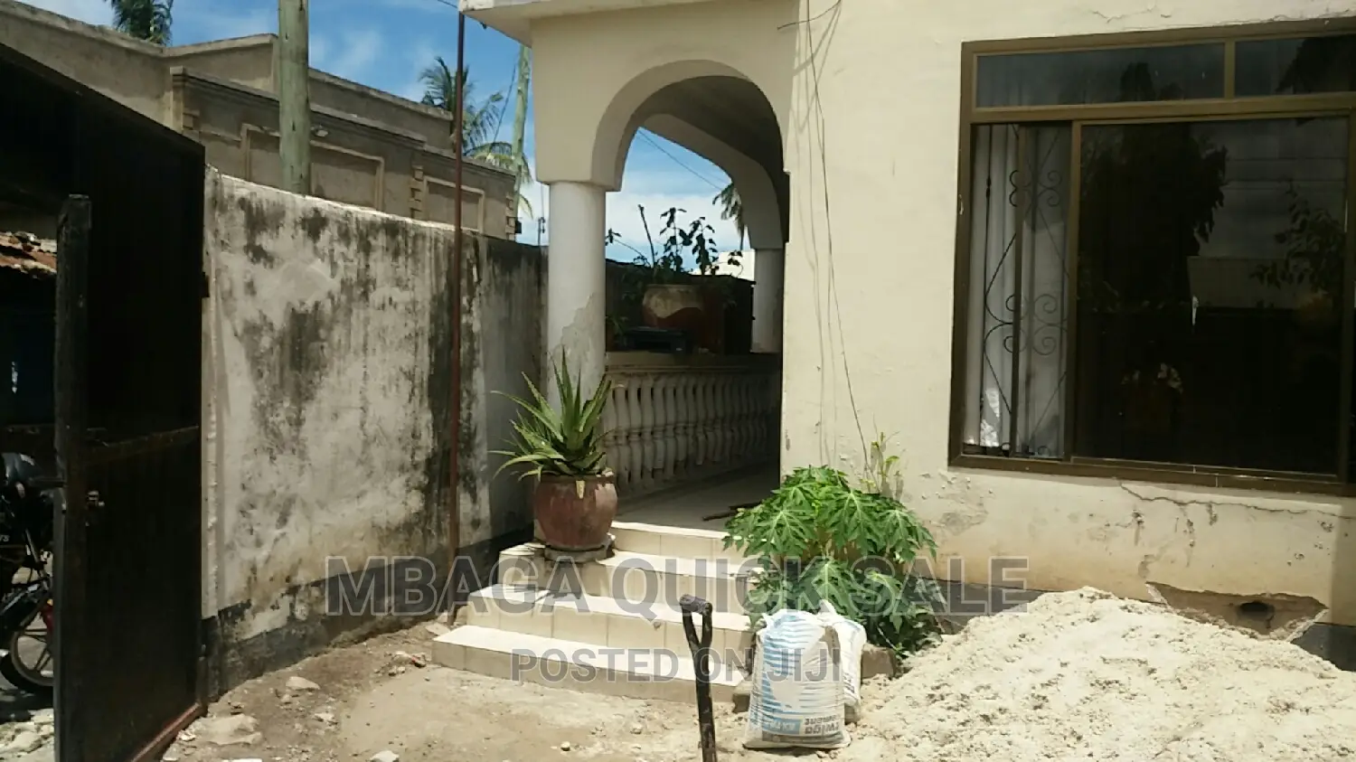 1bdrm Apartment in Mikocheni A Near for rent