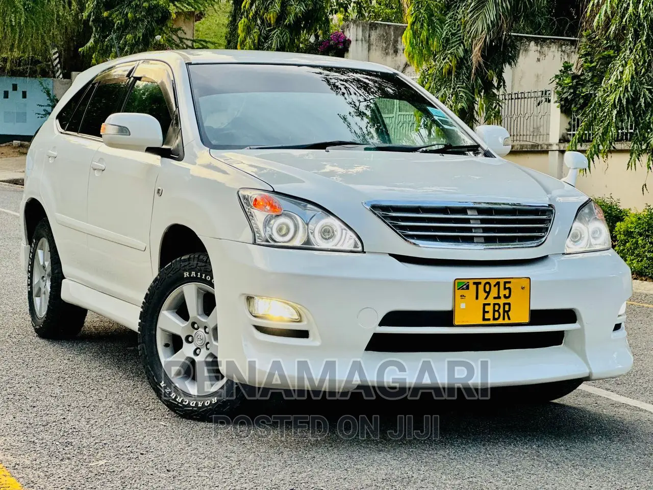 Toyota Harrier 2006 White